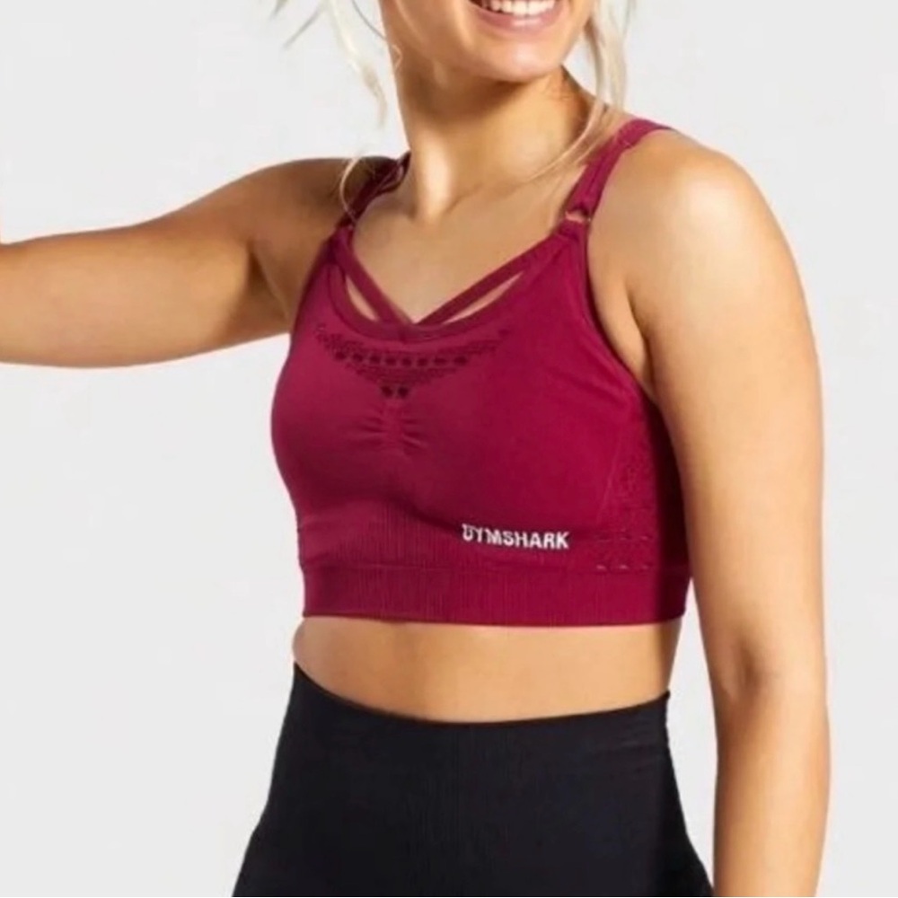 GYMSHARK WOMENS
ENERGY+ SEAMLESS SPORTS BRA